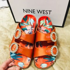 Nine West super cute sandals